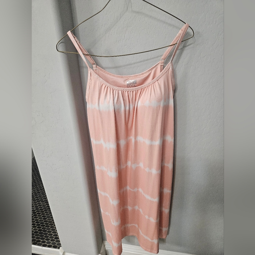 32 Degrees Peach and White Dress, 32 Degrees Cool Green Deess